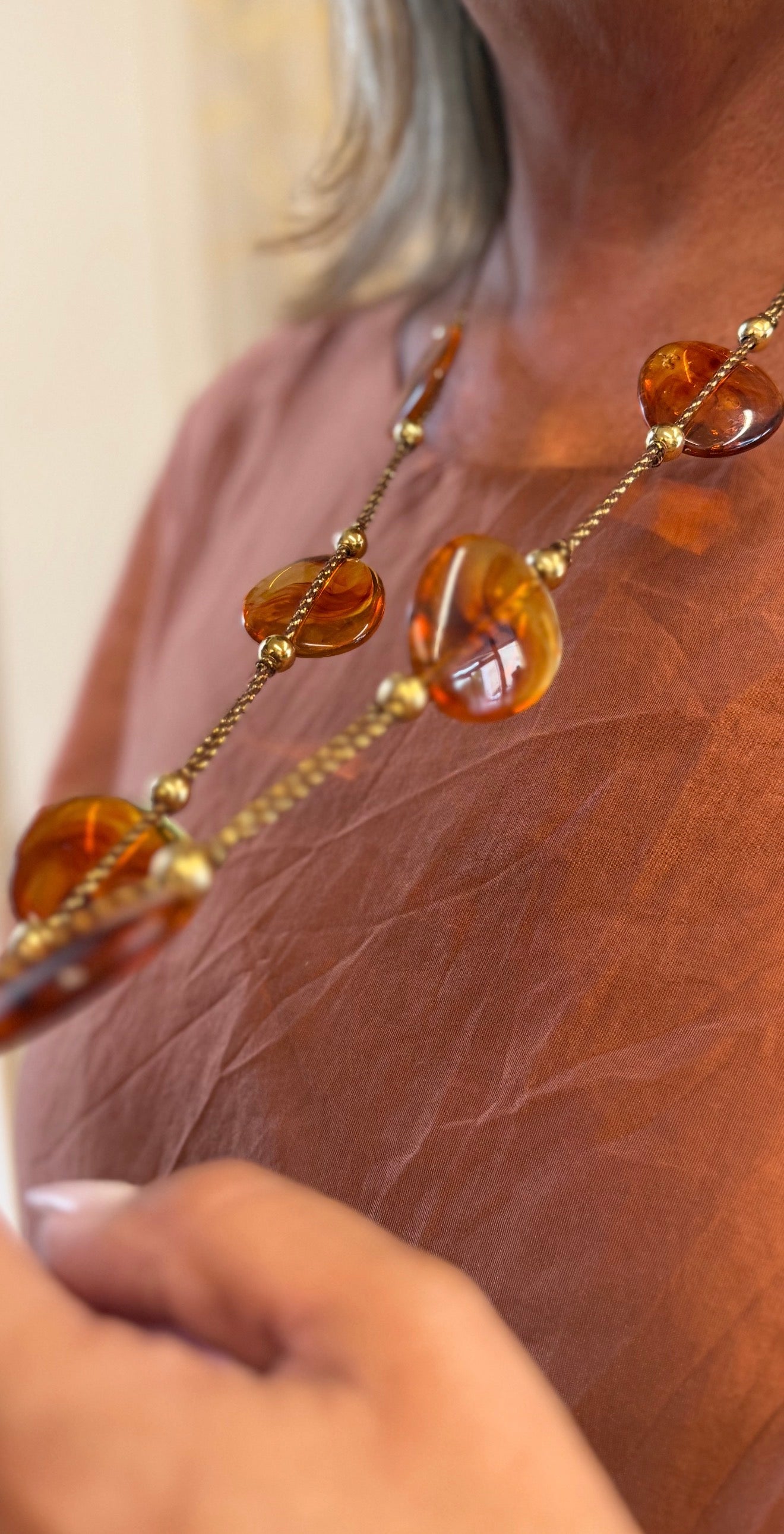 Collana Ambra