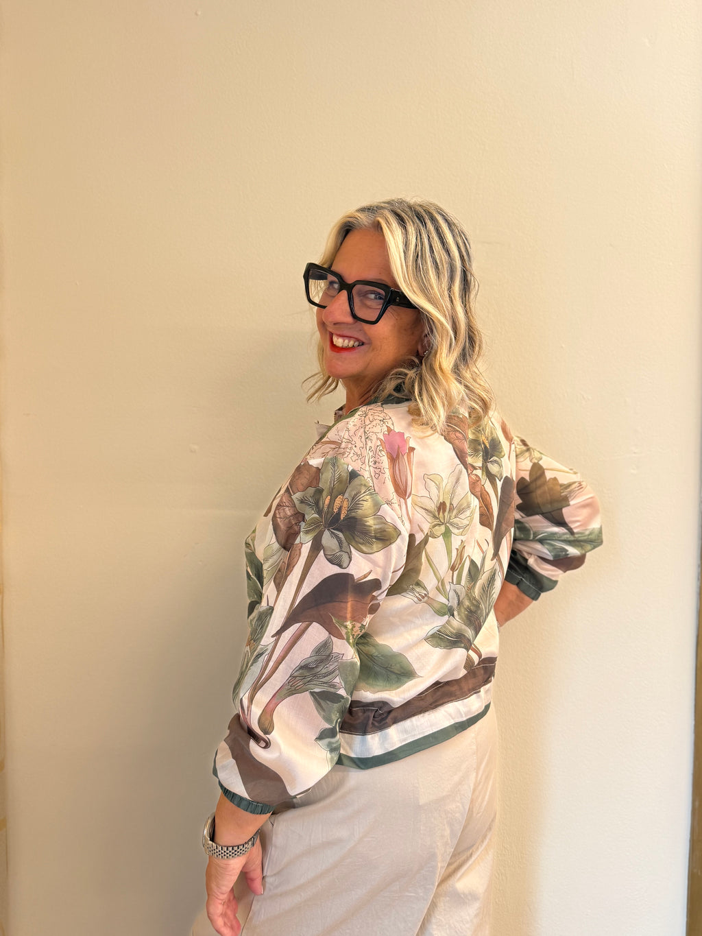 Giacca Giovanna bomber stampa botanica con zip