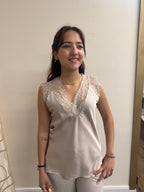 Top Fabiana in raso con pizzo