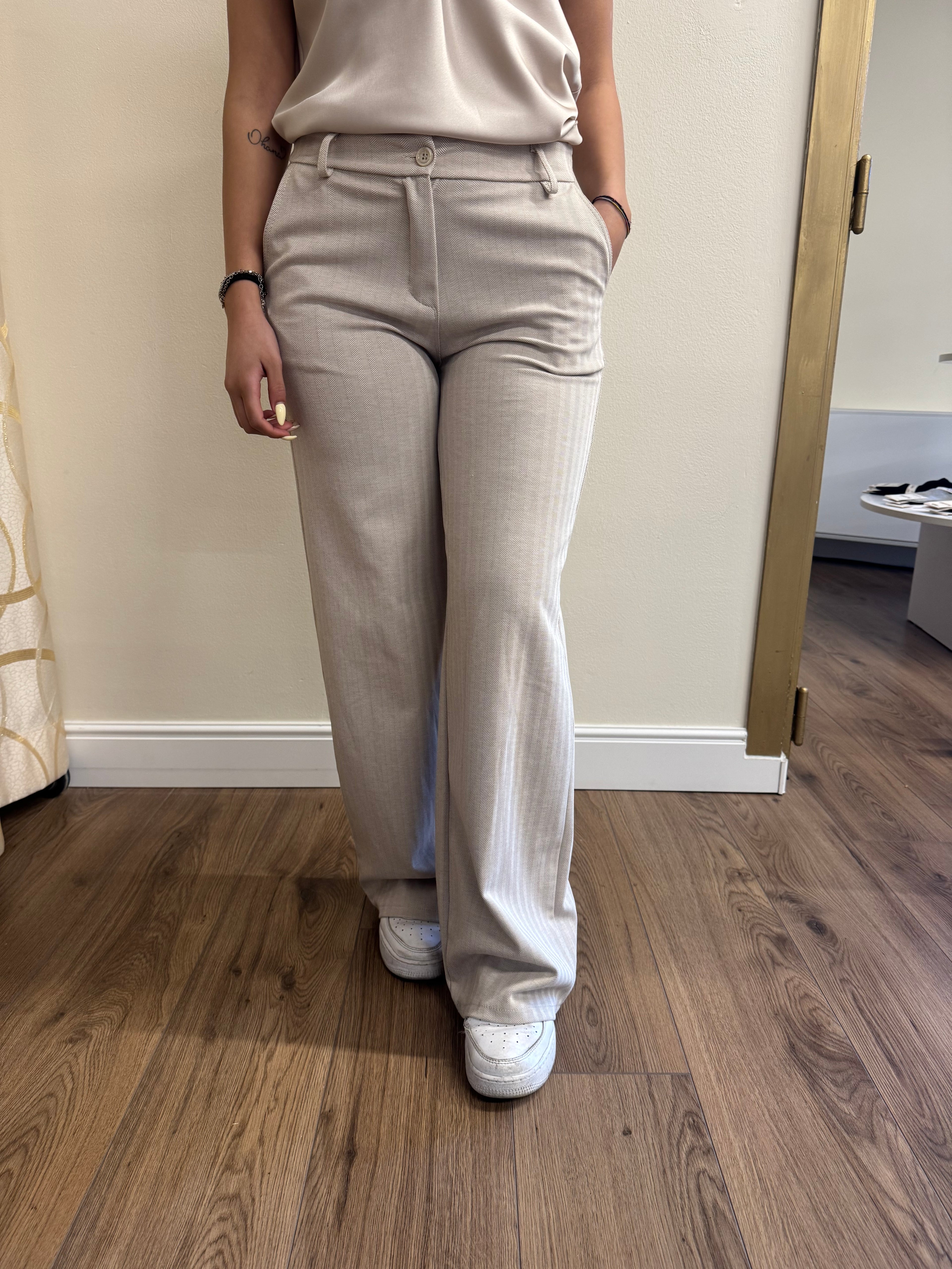 Completo Fulvia elegante giacca e pantalone beige