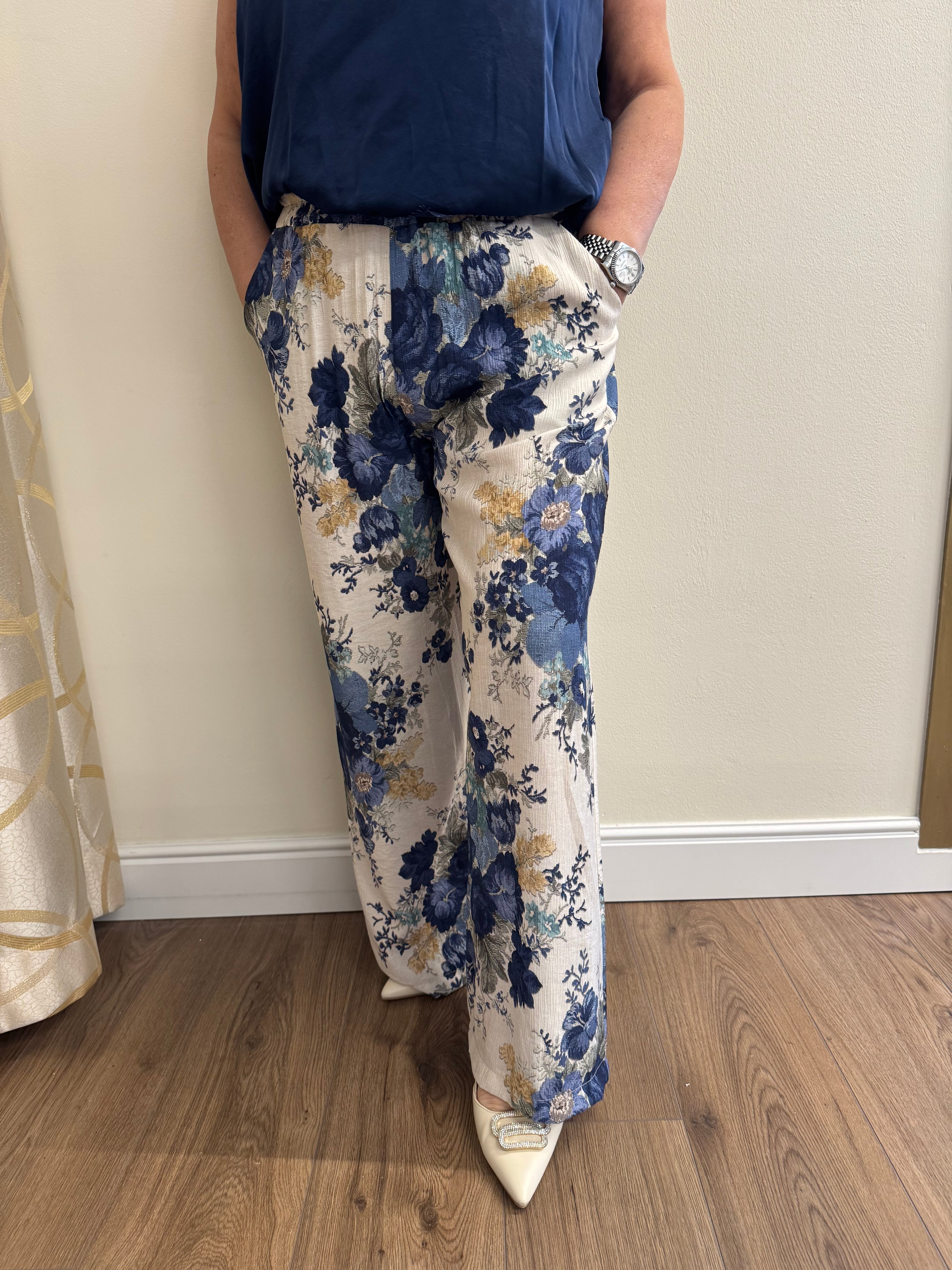 Pantalone floreale Fiamma
