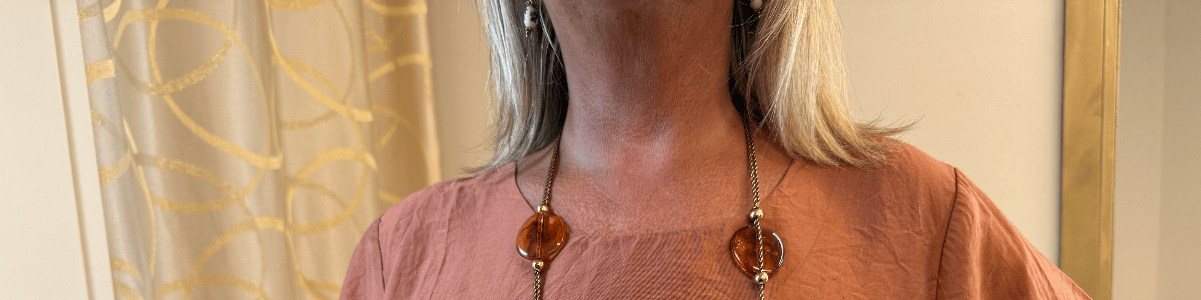 Collana Ambra