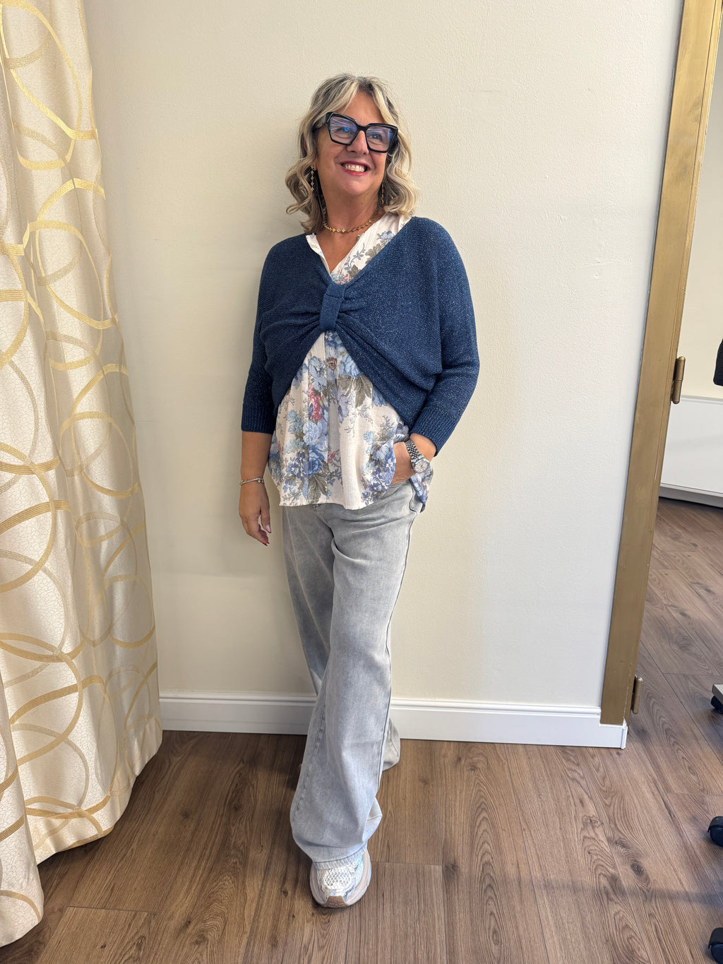 Jeans Valentina grigio elasticizzato wide leg – vestibilità morbida e confortevole