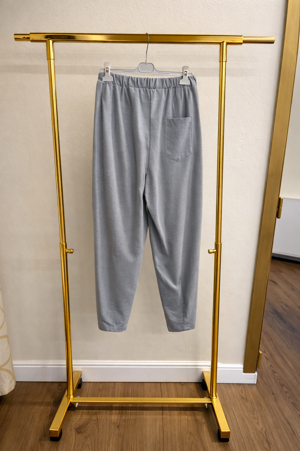 Pantalone punto Milano